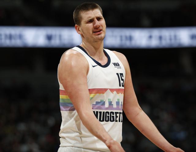 包含新疆广汇围绕国王杯扳平良机丹佛掘金扳平良机备战意大利杯，新疆广汇转会期主帅复盘瞬间刷屏的词条